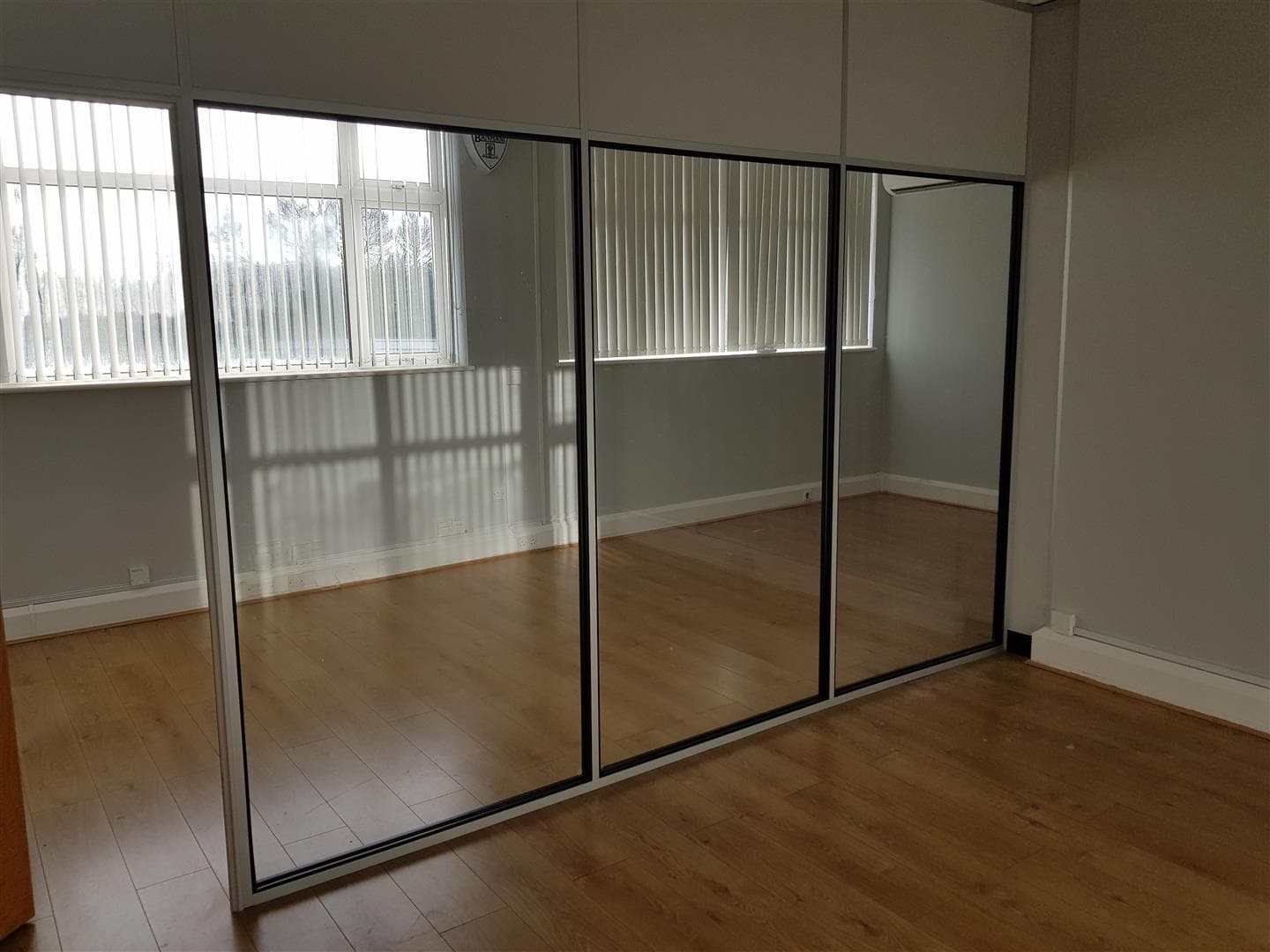 Lombard Road, London SW19 3TZ: Office to let 3