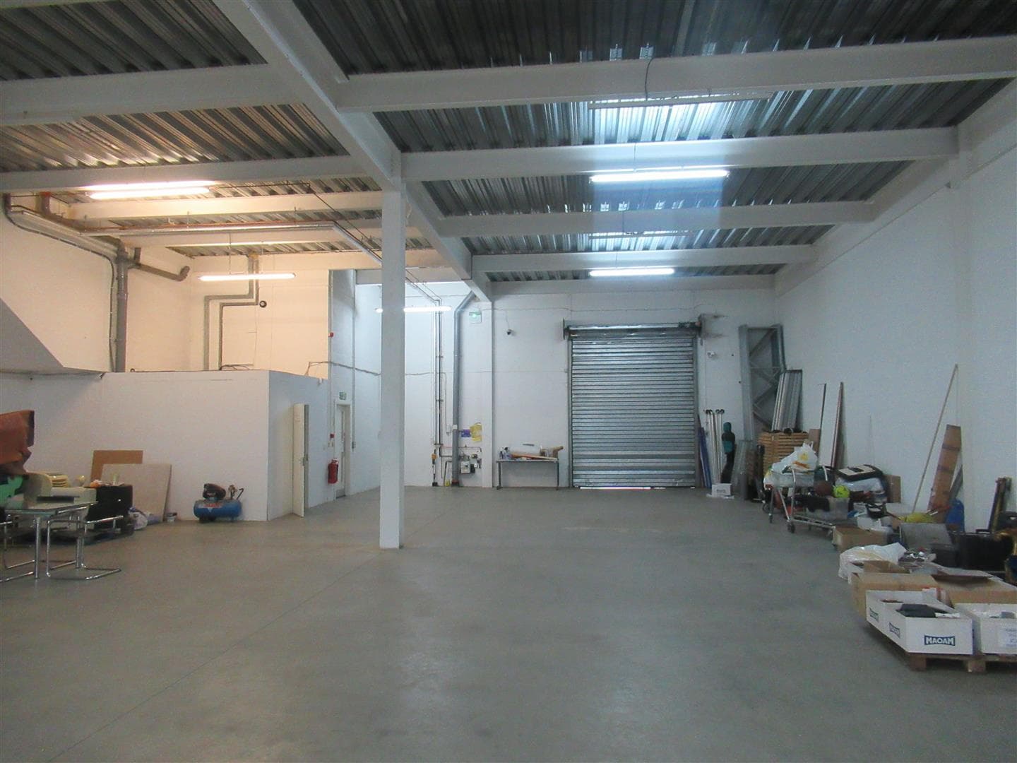 24 Deer Park Road, London SW19 3UA: Industrial Unit to let, 9,810 sq ft 2