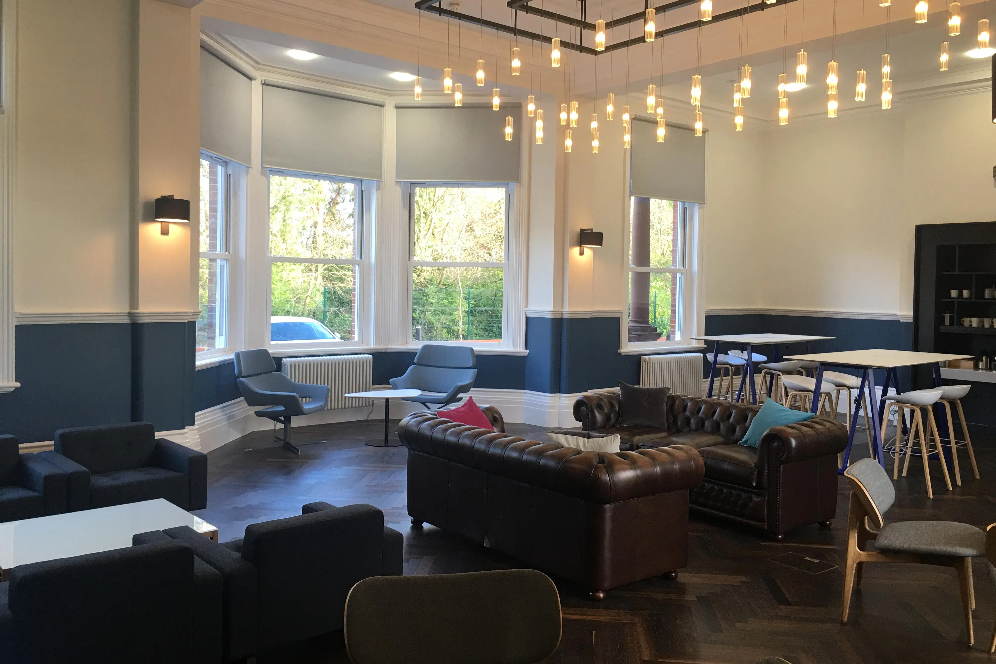 Business Lounge - Jan 2018.jpg