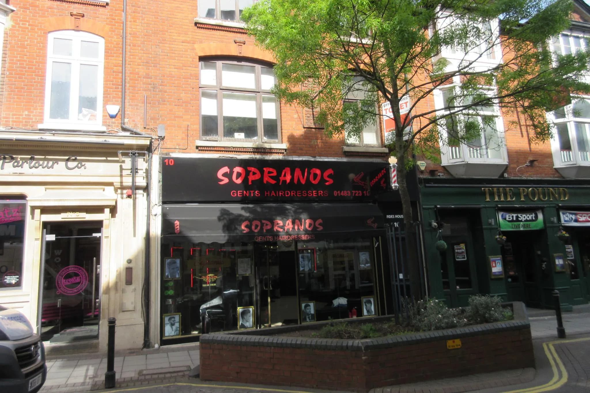Fides House, 10 Chertsey Road, Woking GU21 5AB: Fully inclusive town centre office space