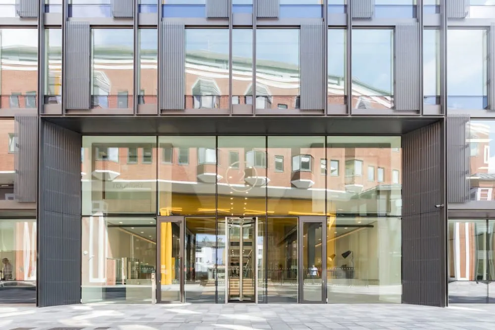 Spaces The Foundry, Hammersmith W6 8AF: Serviced Office to let, 1–400 desks