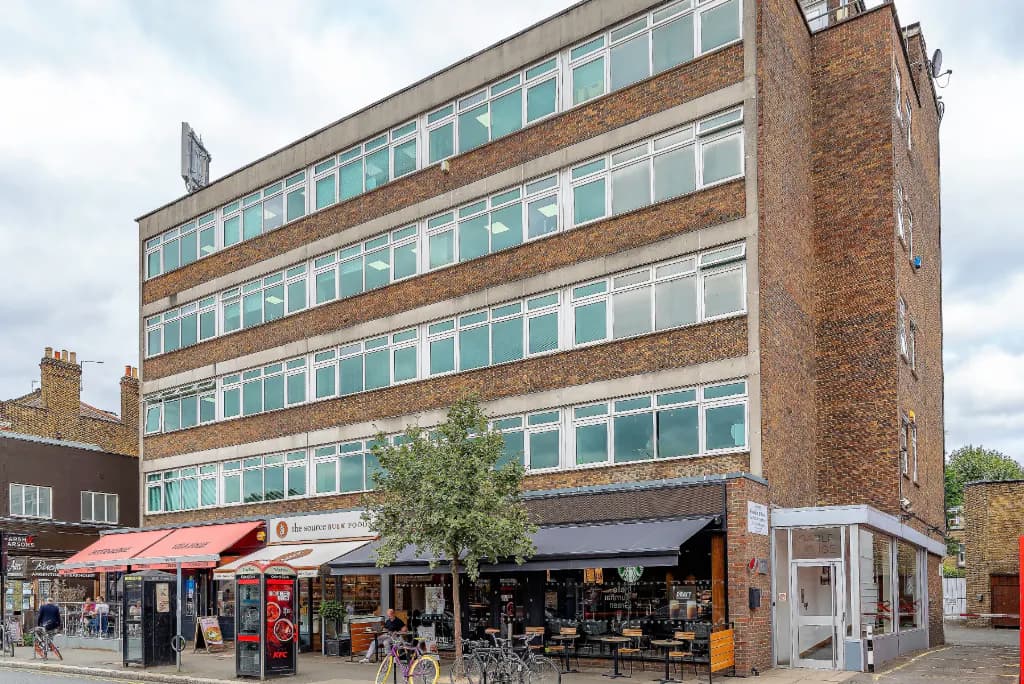Gable House, 18-24 Turnham Green Terrace, Chiswick W4 1QP: Office / Serviced Office to let, 130–541 sq ft
