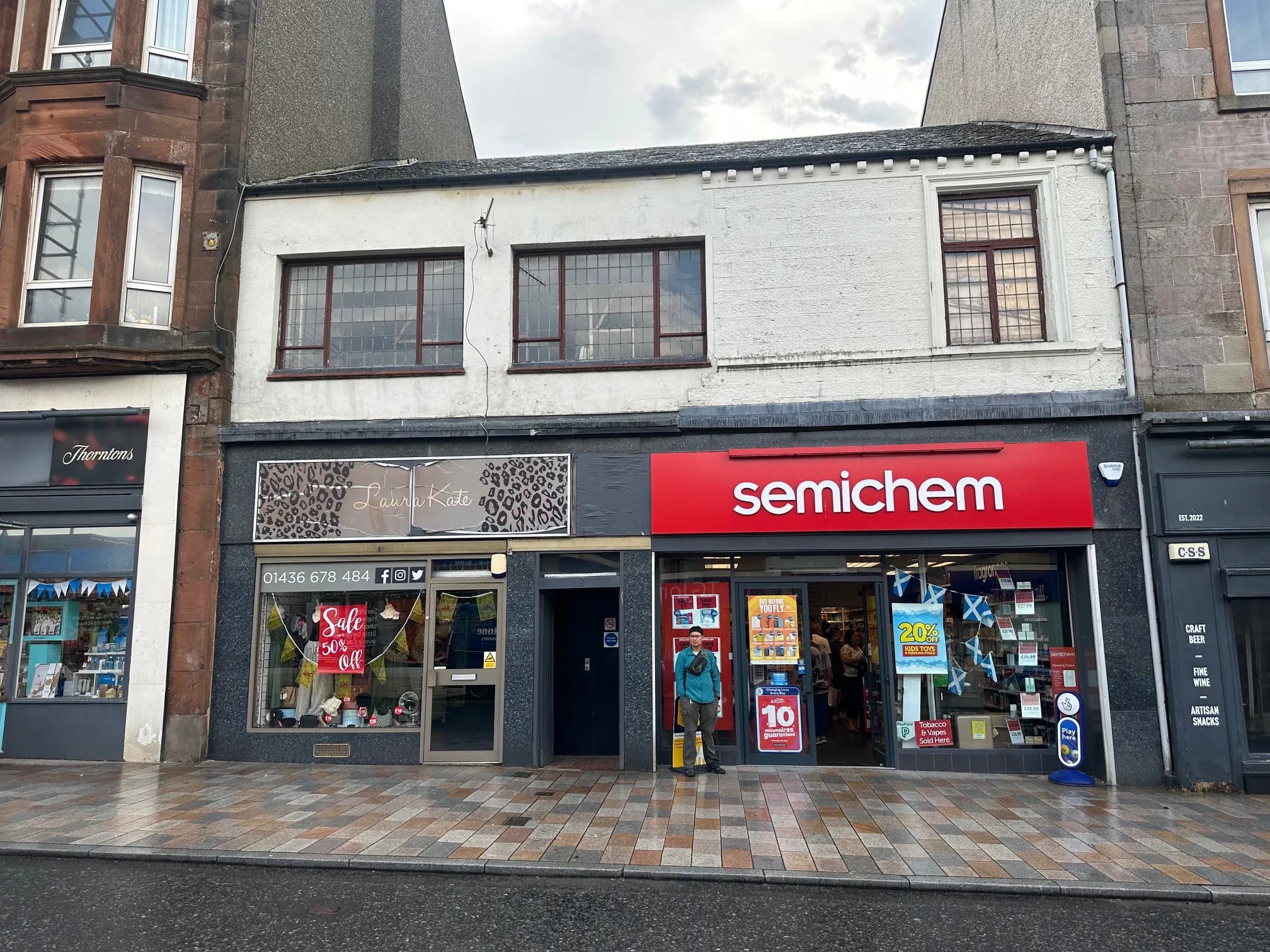 20 Sinclair st, Helensburgh - 001.jpg