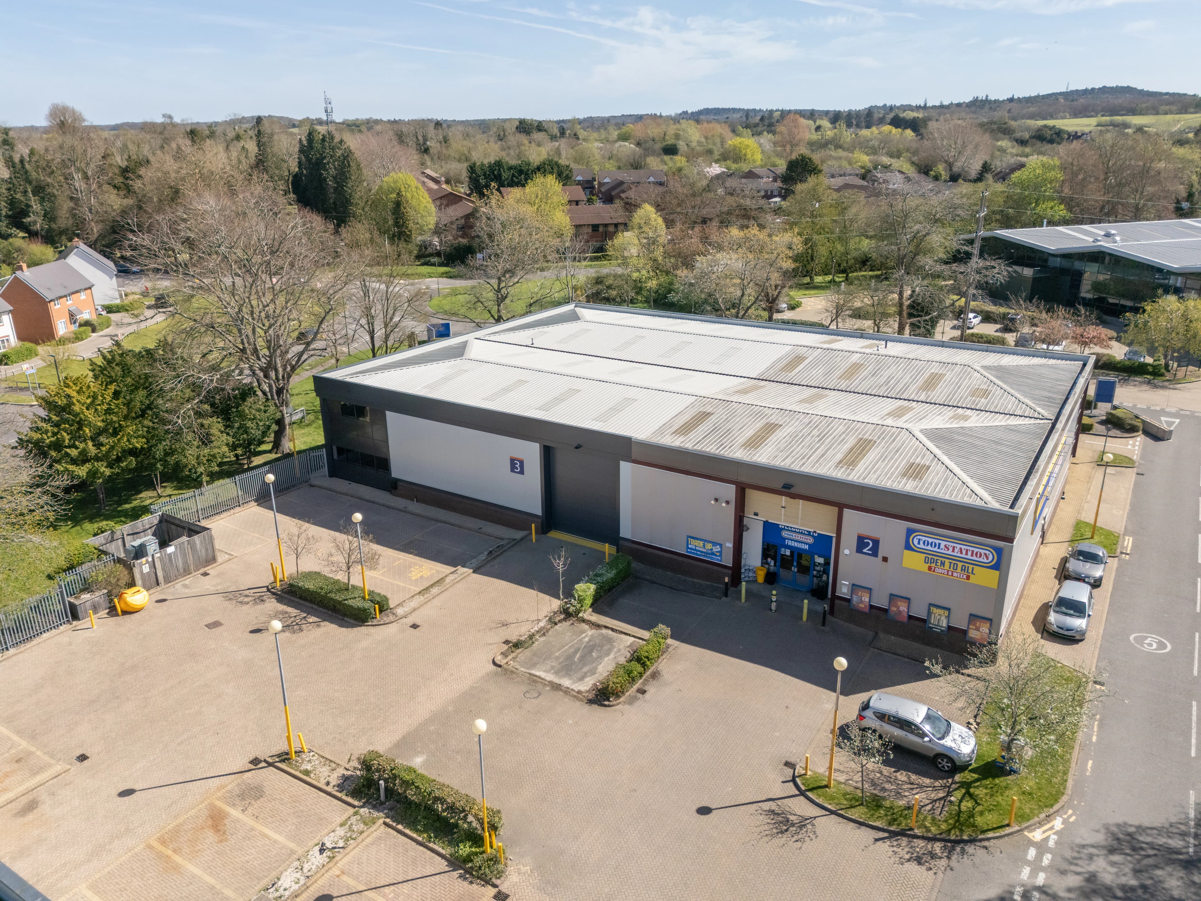 Unit 3 Monkton Park Industrial Estate, Farnham Trading Estate, Farnham GU9 9PA: A Newly Refurbished Industrial / Warehouse Unit Within 2 Minutes of A31
