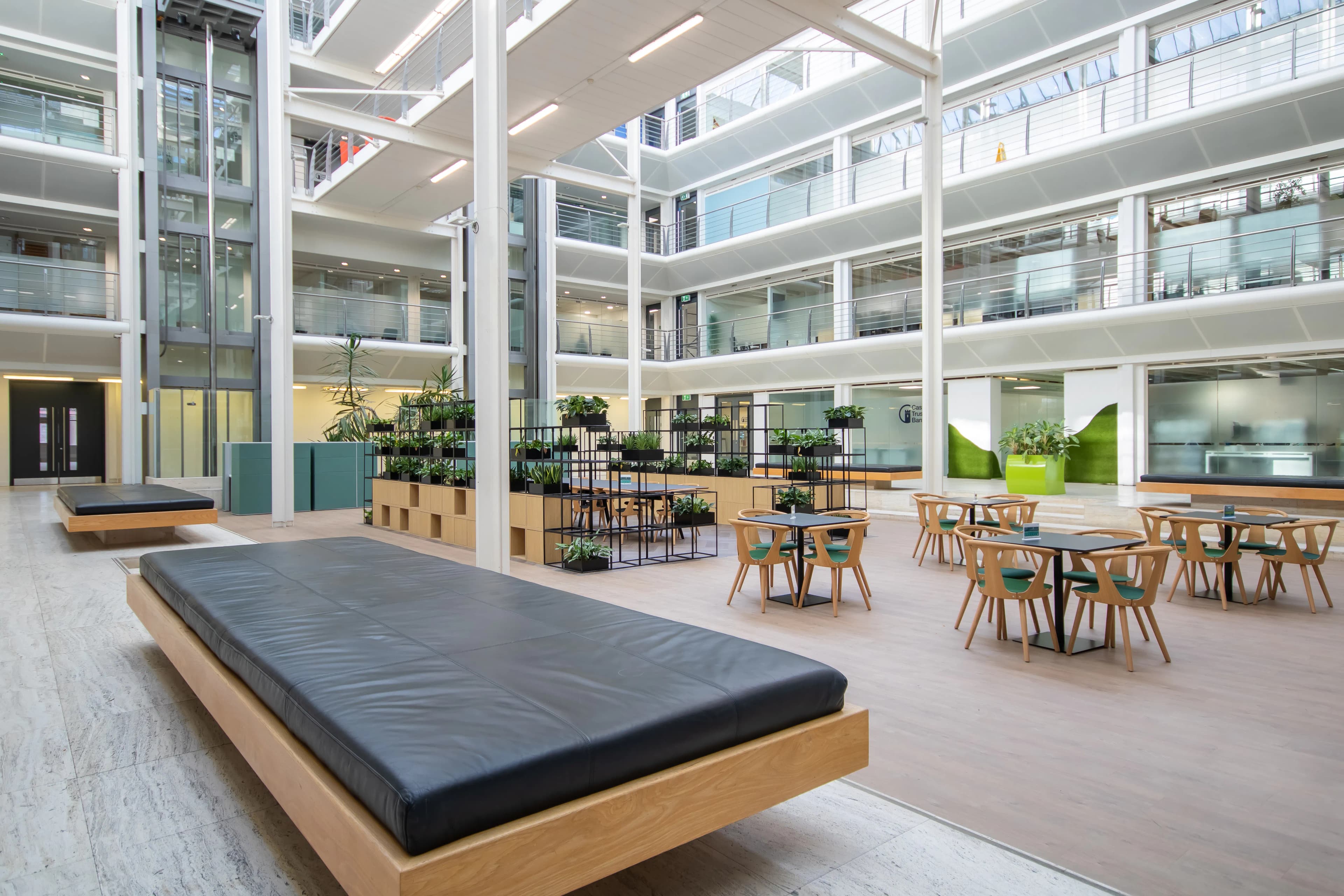 Atrium 1.jpg