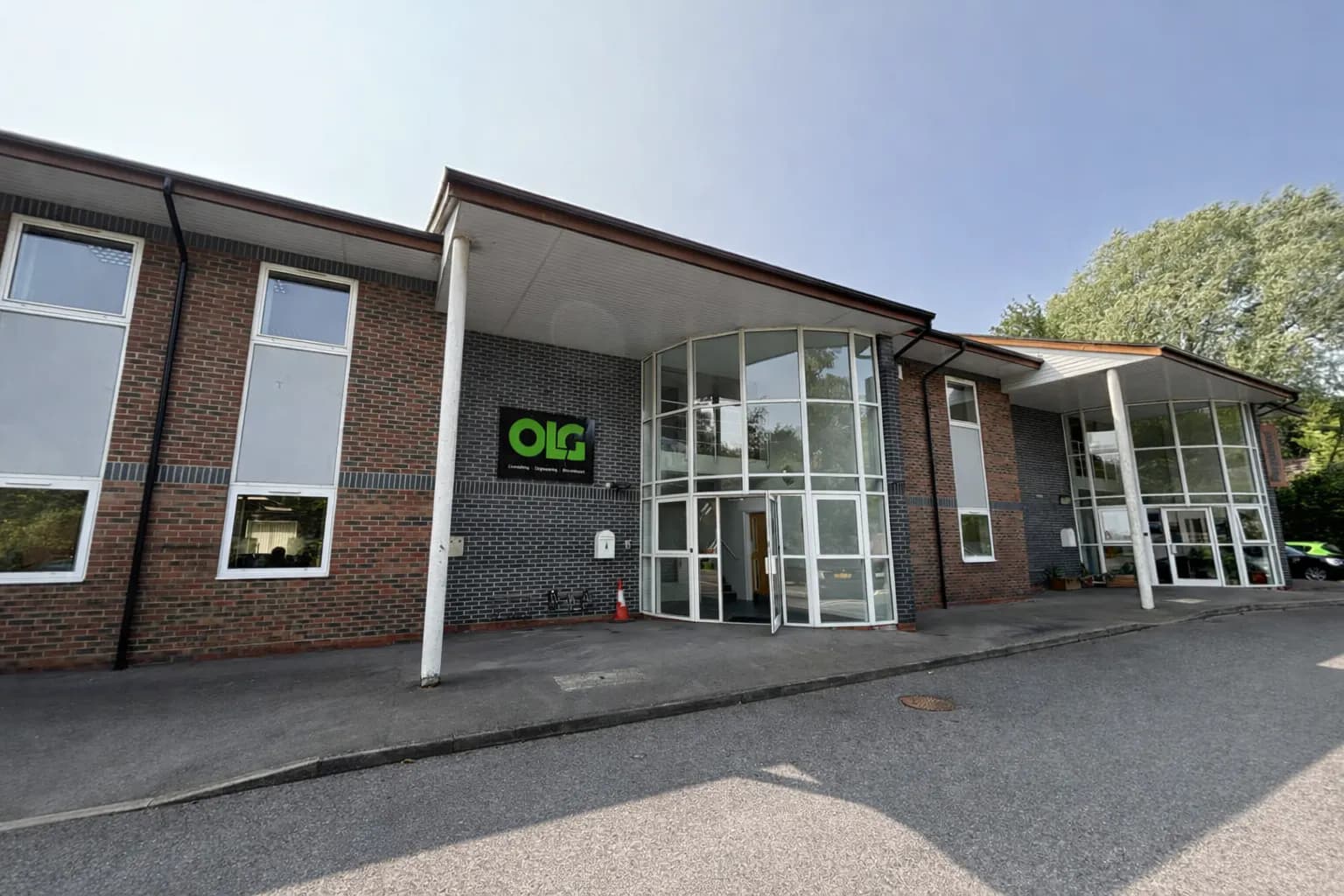 Unit 6, Wessex Business Park, Wessex Way, Winchester SO21 1WP: Modern self-contained office premises