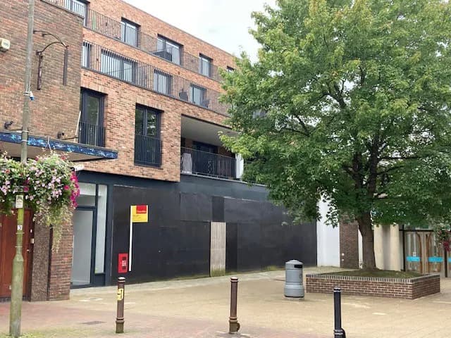 15-17 Obelisk Way, Camberley GU15 3SD: Ground floor retail/class E unit