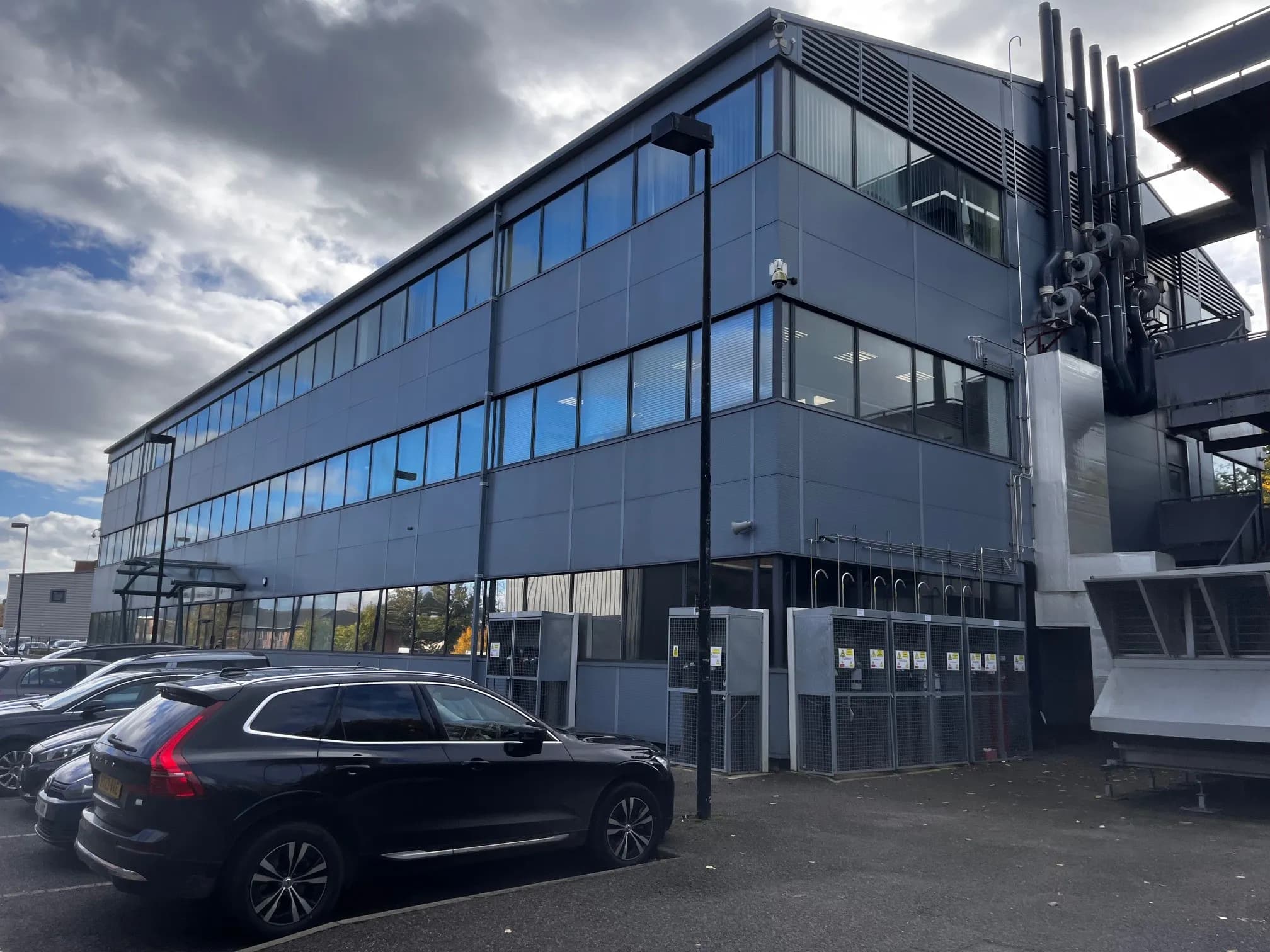 Olympus House, Cleeve Road, Leatherhead KT22 7SA: Second floor office accommodation