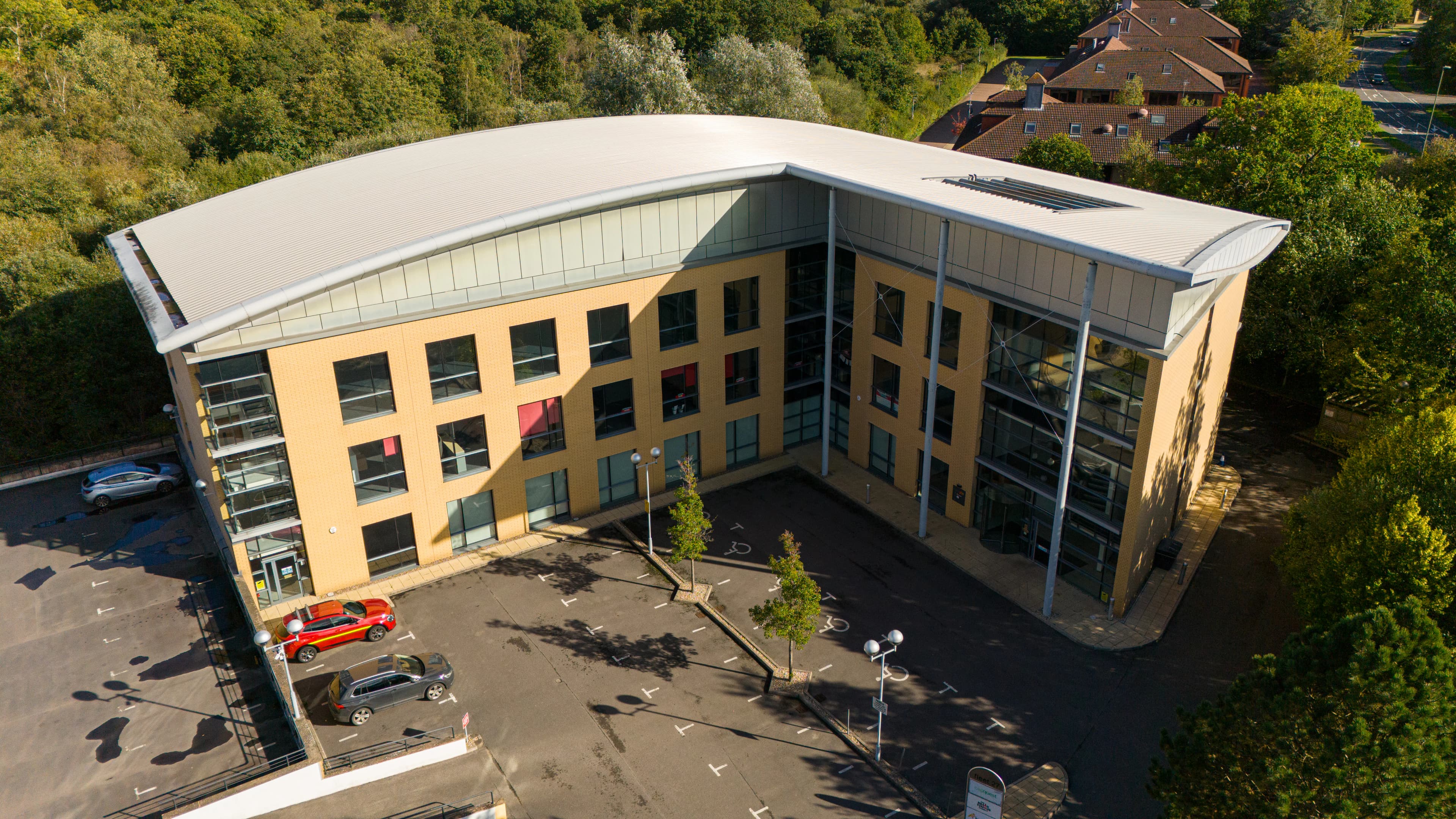 Fleet 27, Ancells Business Park, Fleet GU51 2QQ: Modern offices on ground and second floor