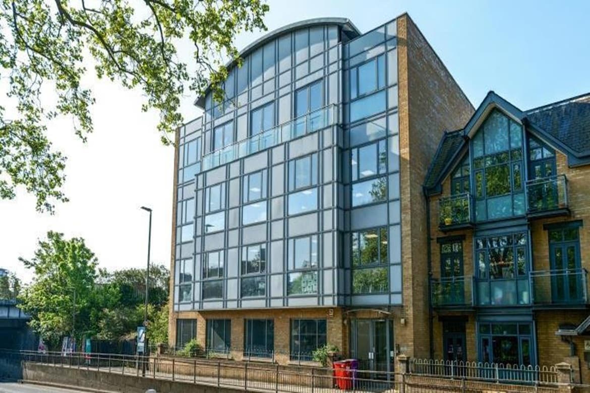 Commercial Building for sale in Wandsworth, London, SW18 1