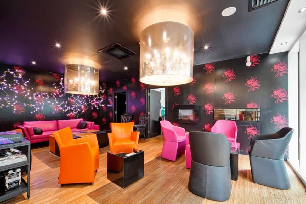 Riverside Commercial Unit For Sale in Battersea, London 2