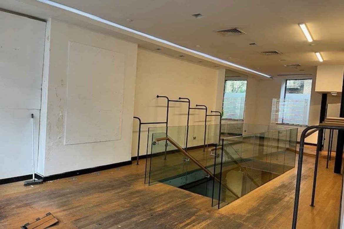 Retail unit for sale in Bournemouth 3
