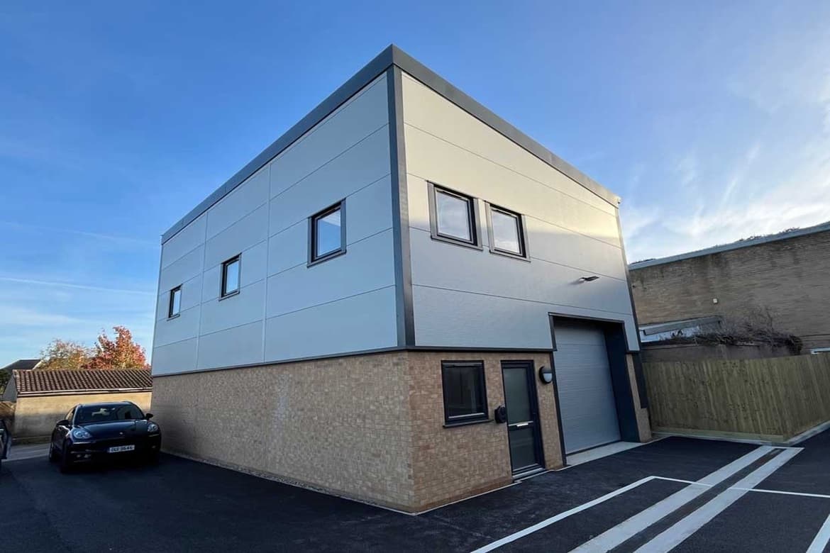 Commercial Unit For Sale in Poole, BH12 2