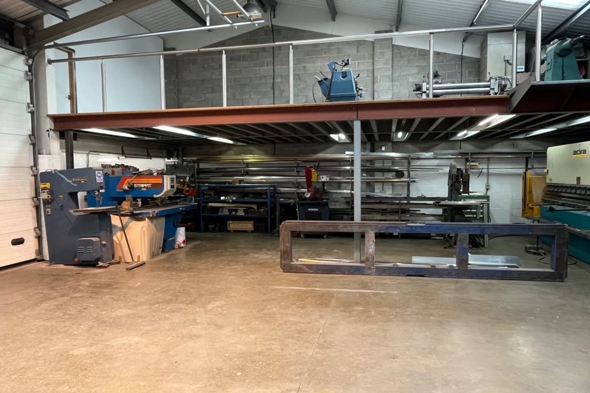 Industrial / Warehouse For Sale in Wimborne, BH21 5