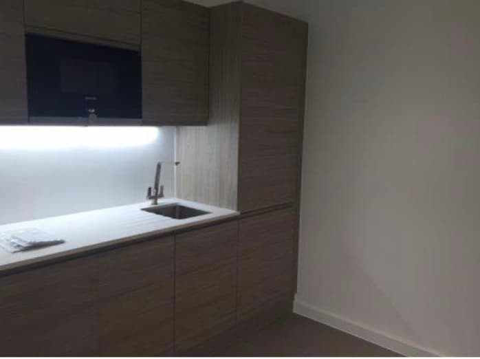 Office suite for sale or to let in Richmond 3