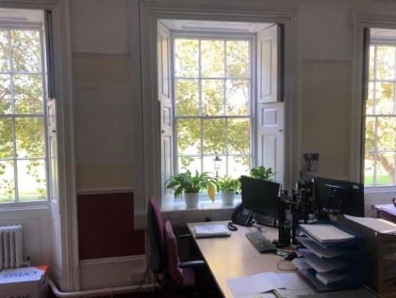 Self contained offices with gardens for sale or to let in Richmond 3