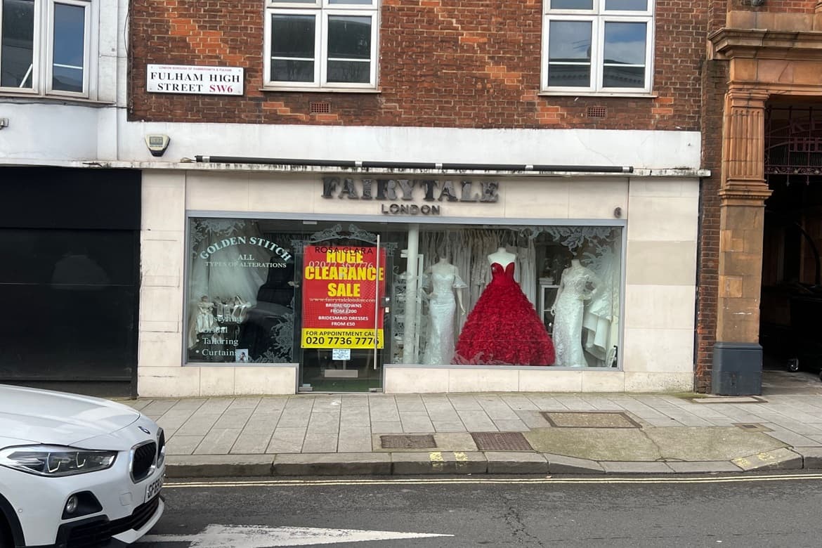 High Street Retail / Commercial Unit For Sale in Fulham, London, SW6 1
