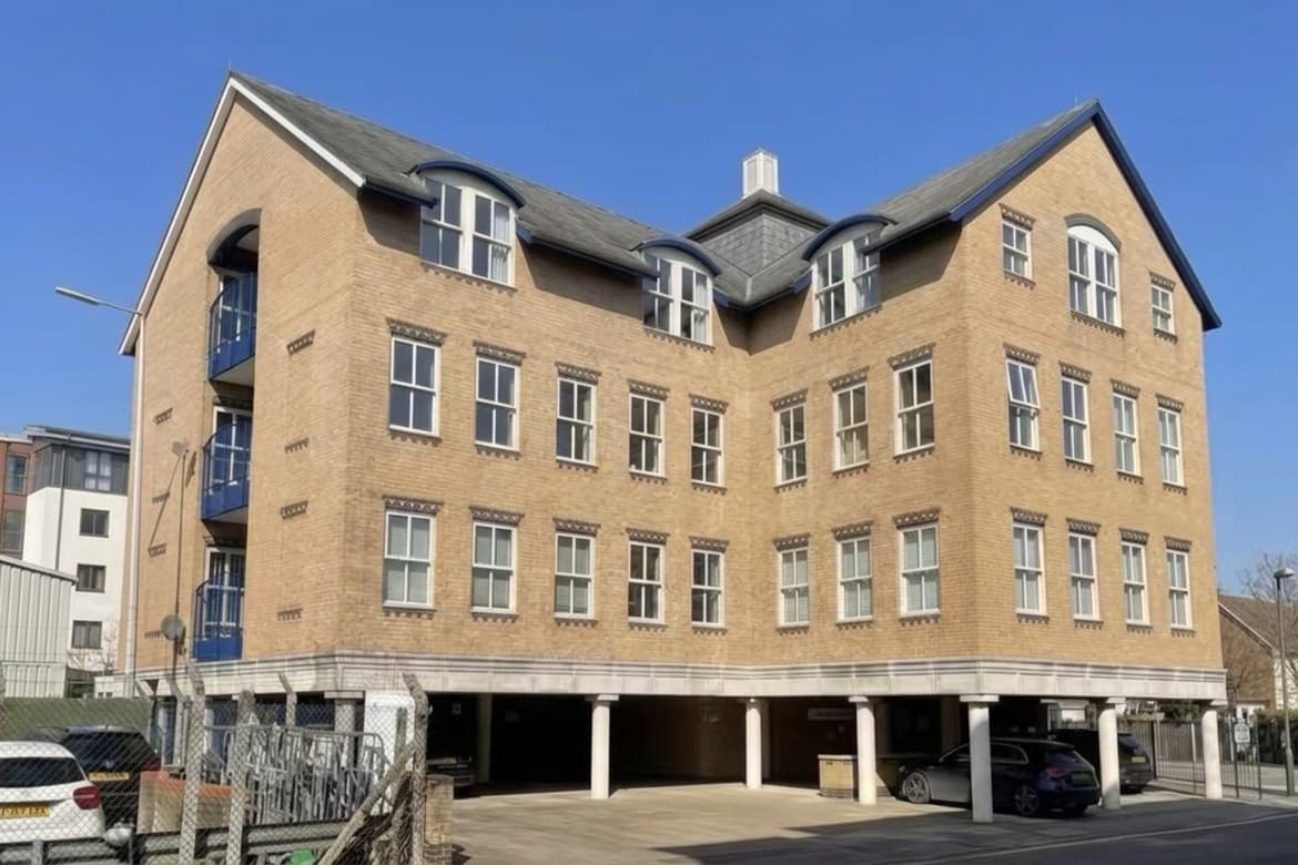 Modern Office Building With Development Potential For Sale in Bromley 4