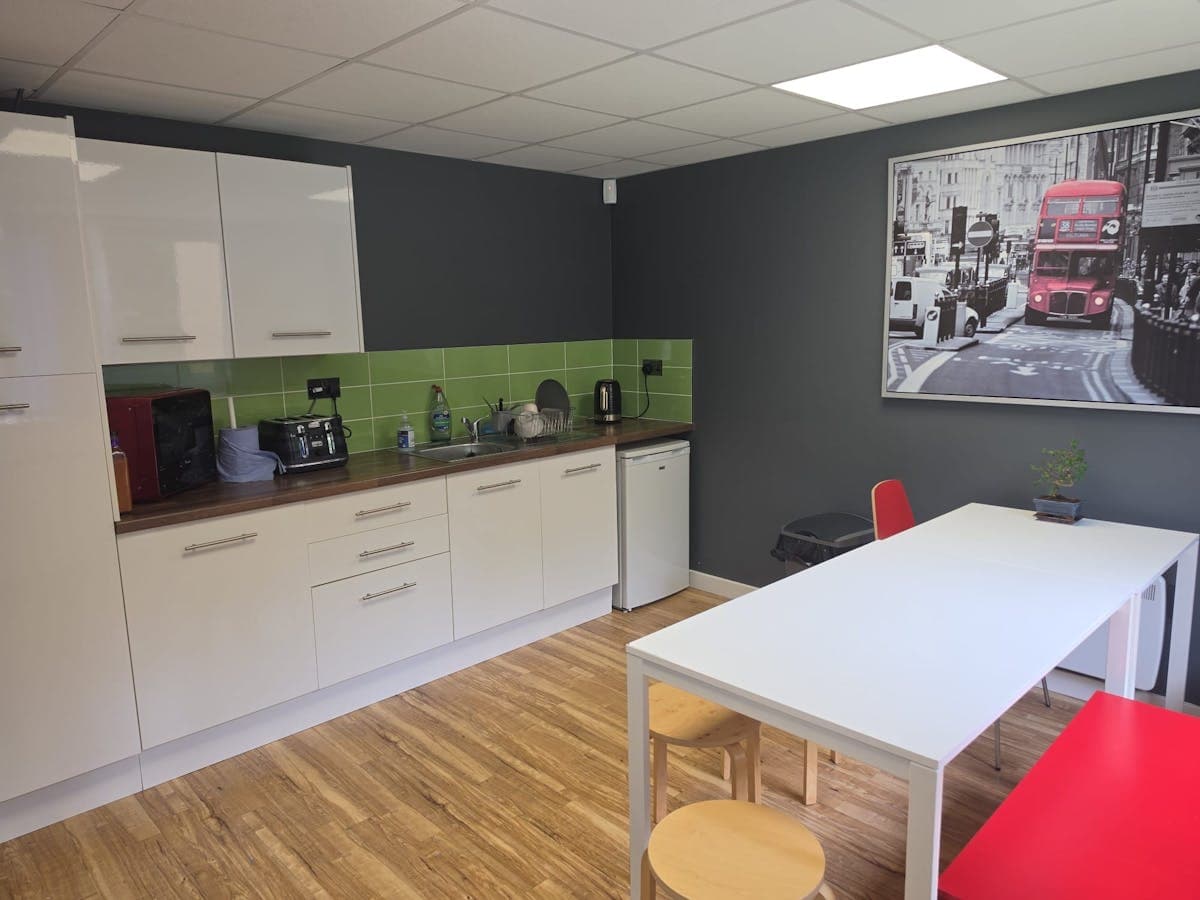 Modern Office Unit For Sale in Glasgow 5