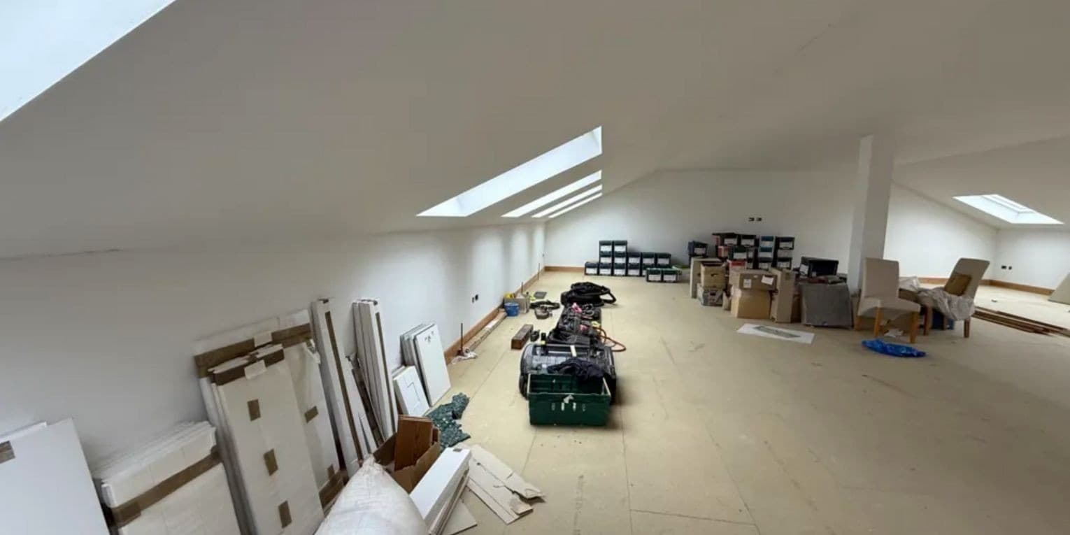 Modern Office Building For Sale in Gloucester, GL9 5