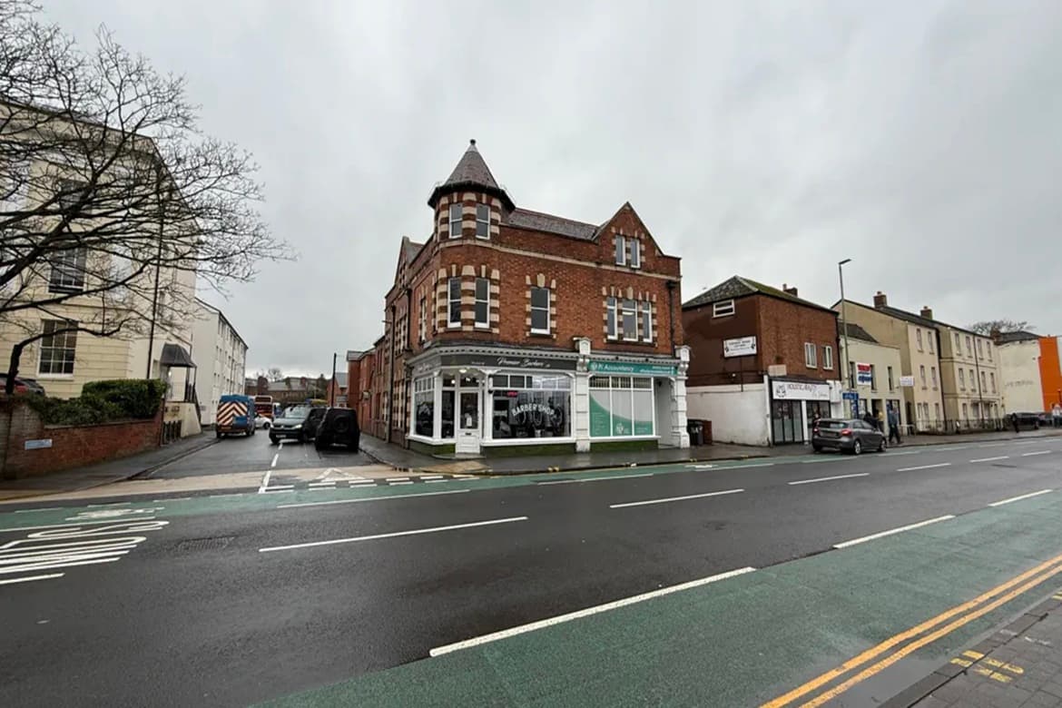 Mixed Use Commercial Investment Property For Sale in Gloucester 1