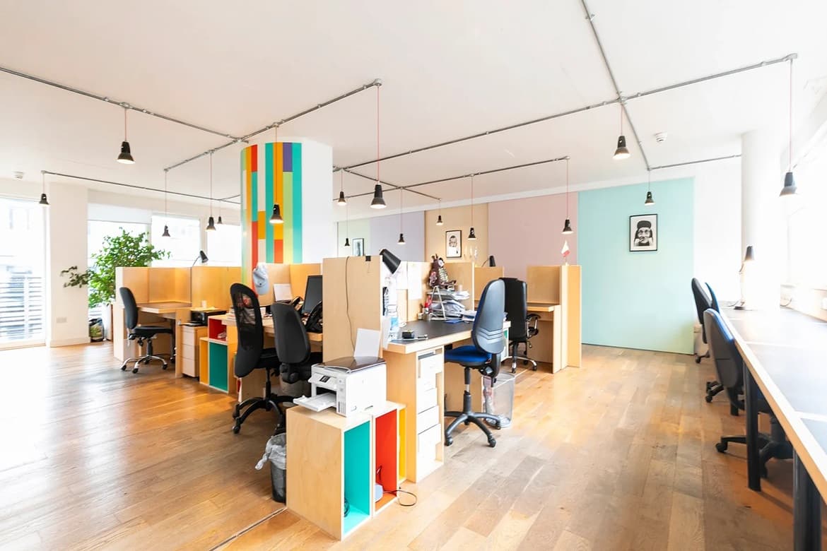 Self Contained Commercial Unit For Sale in Hoxton, Hackney, London 2