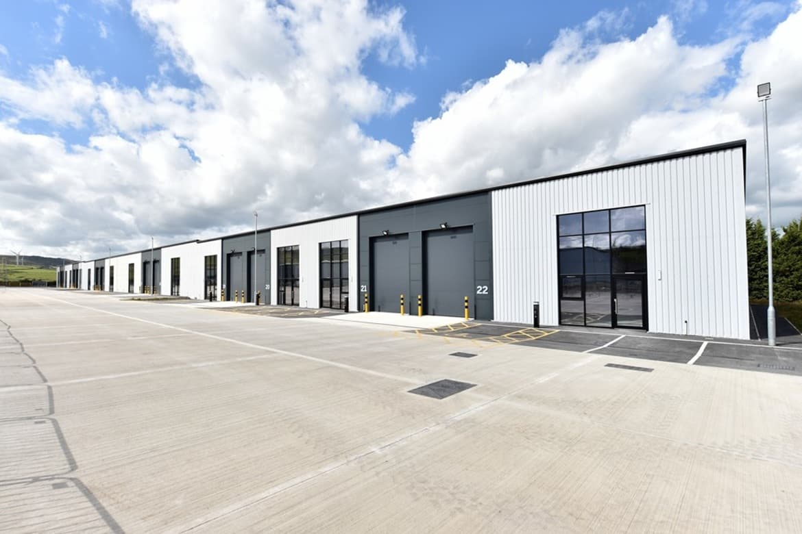 High Quality Workshop and Units For Sale or To Let in Burnley, Lancs 2