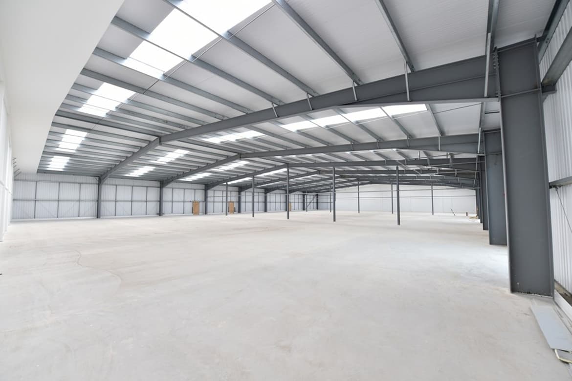 Industrial Units With Workshop For Sale or To Let in Burnley 1