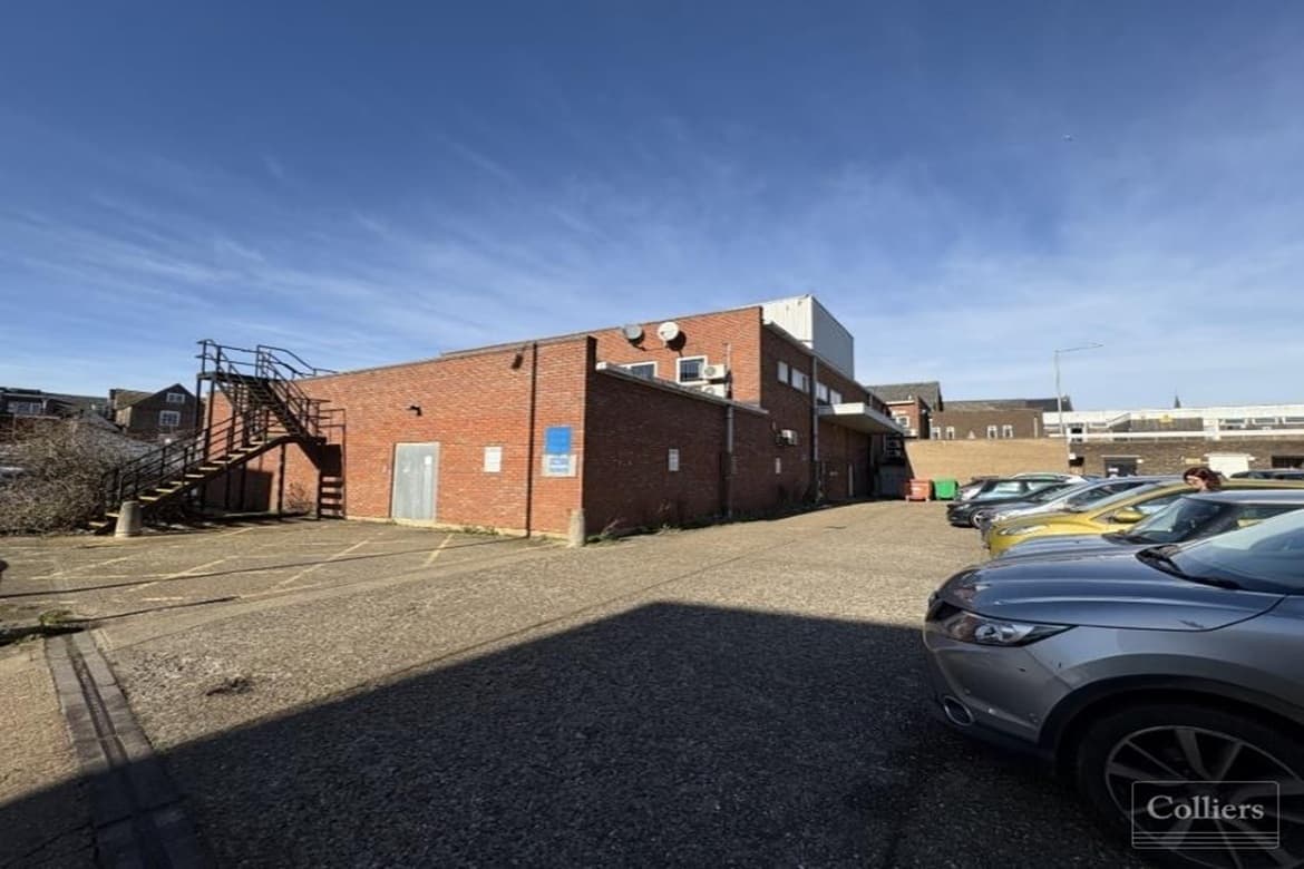 Retail Investment For Sale or To Let in King’s Lynn, PE30 3