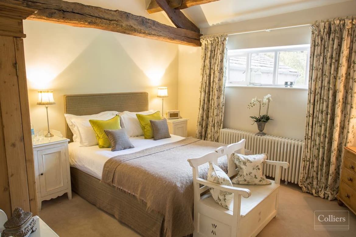 Country Inn for Sale in Kendal, LA8 5