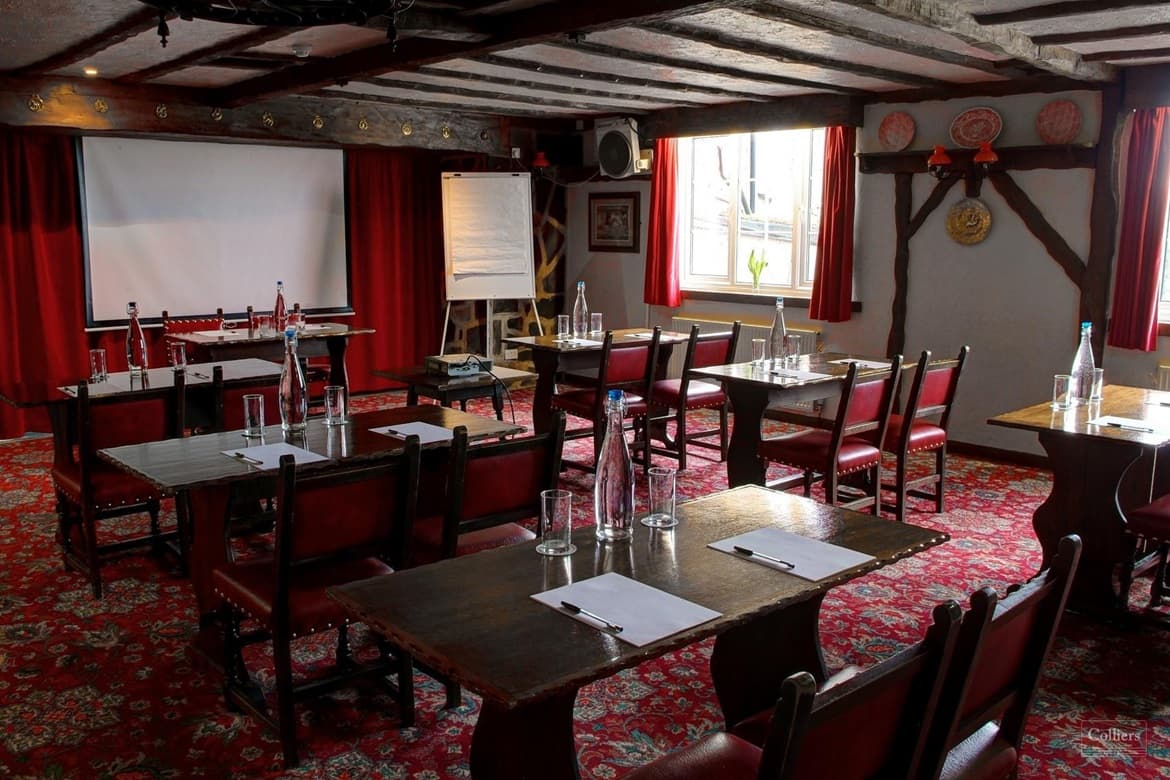 Hotel For Sale in Keighley, West Yorkshire, BD21 2