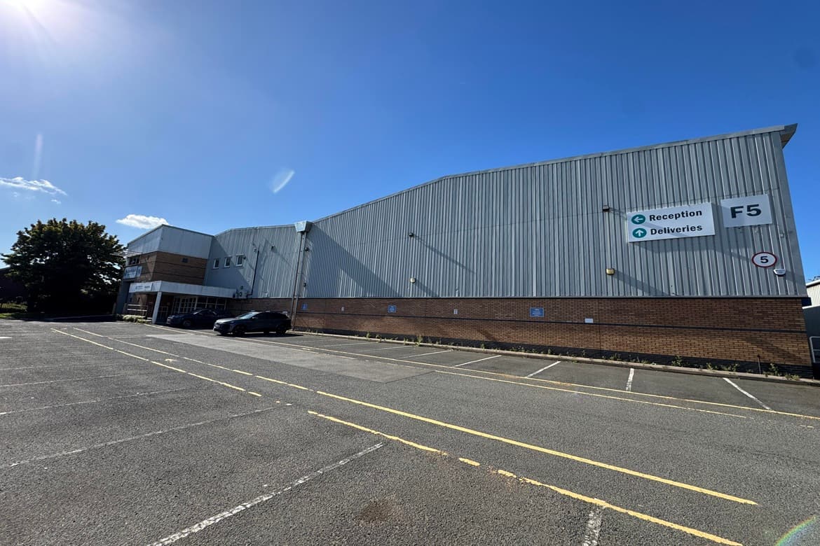 Industrial / Warehouse Unit For Sale in West Bromwich, B71