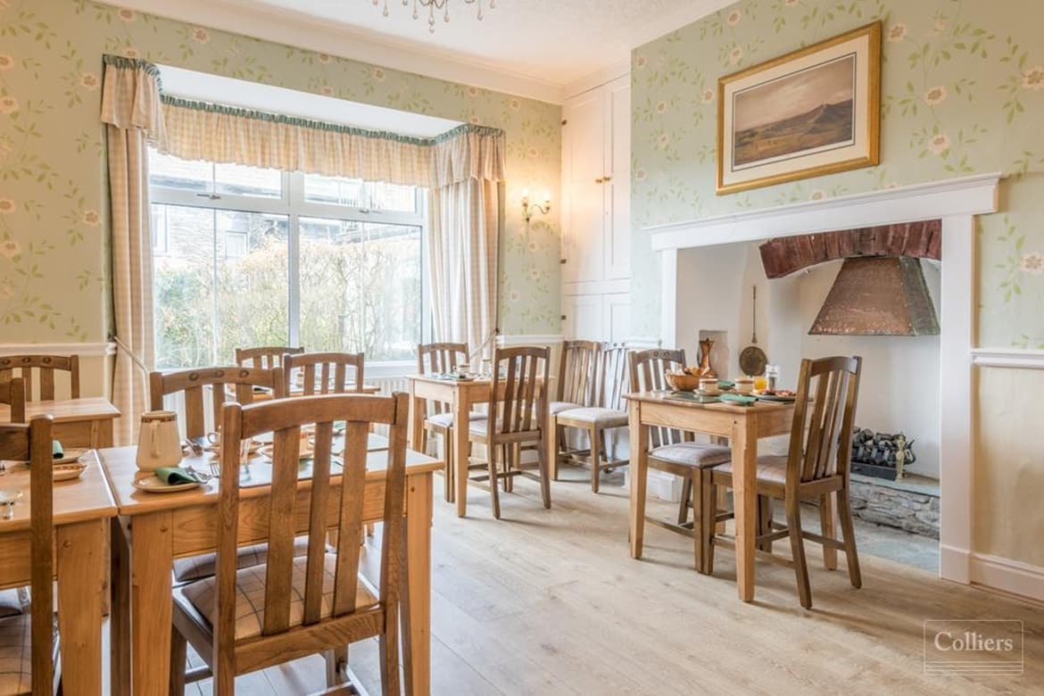 Victorian Guest House For Sale in Bowness-on-Windermere, LA23 4