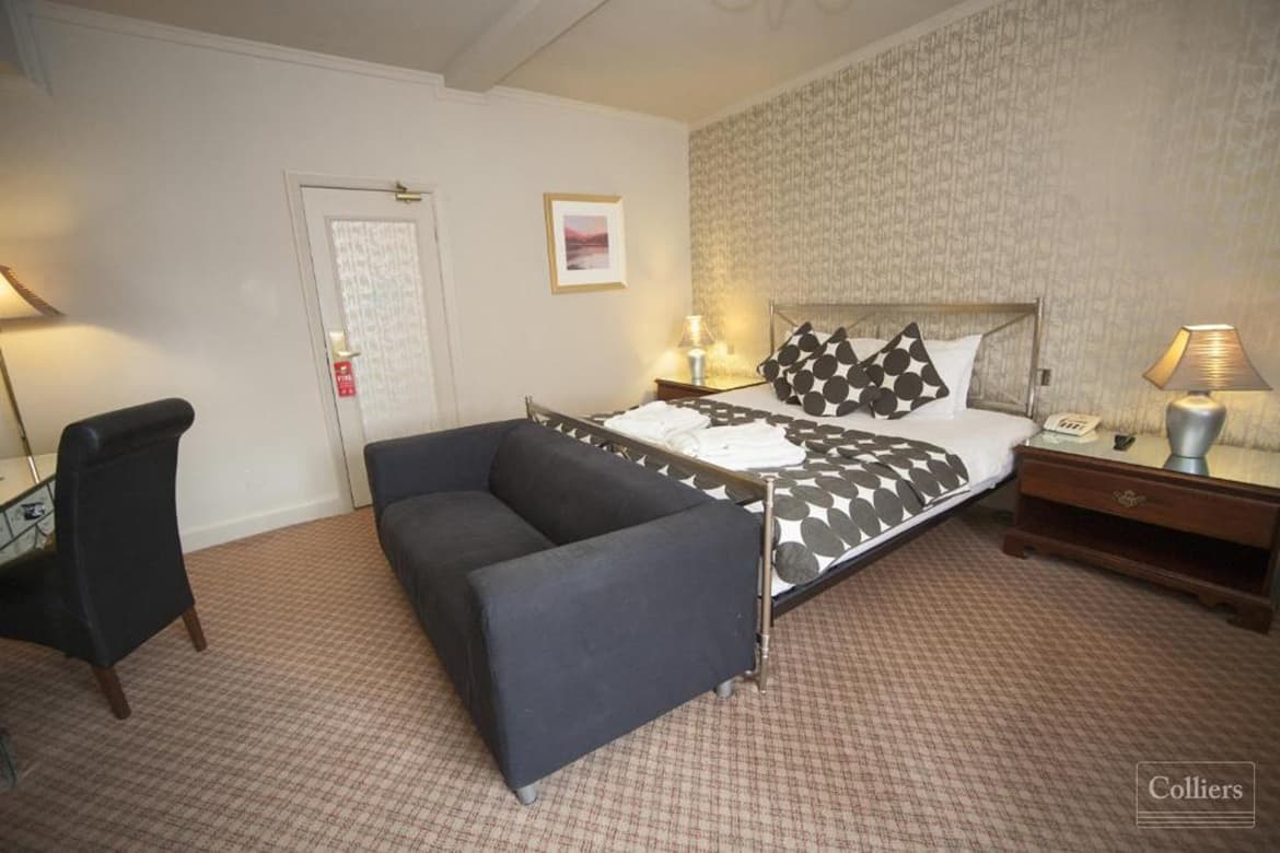 Historic Coaching Hotel For Sale in Shrewsbury, Shropshire, SY1 4