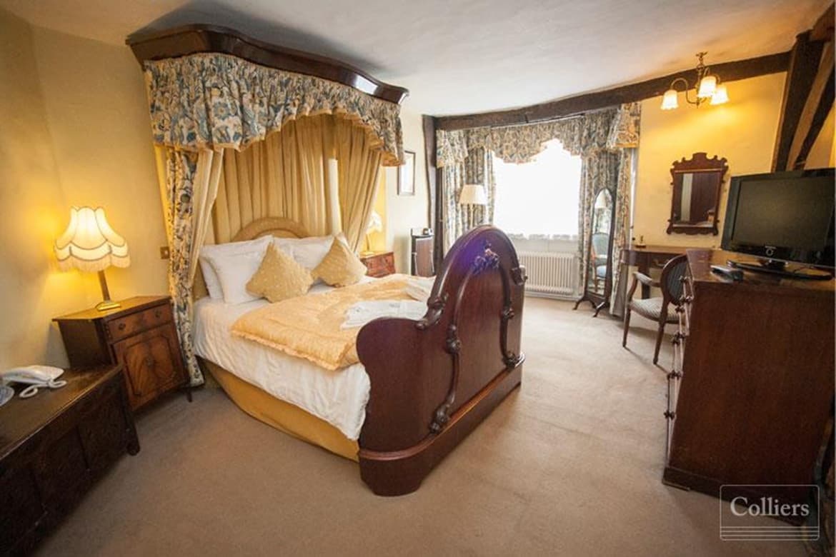 Historic Coaching Hotel For Sale in Shrewsbury, Shropshire, SY1 5
