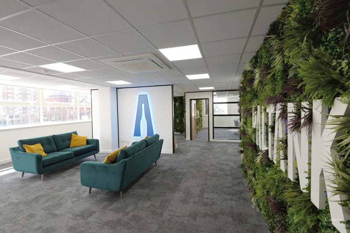 Refurbished Office Suites For Sale in Southport, Merseyside 2