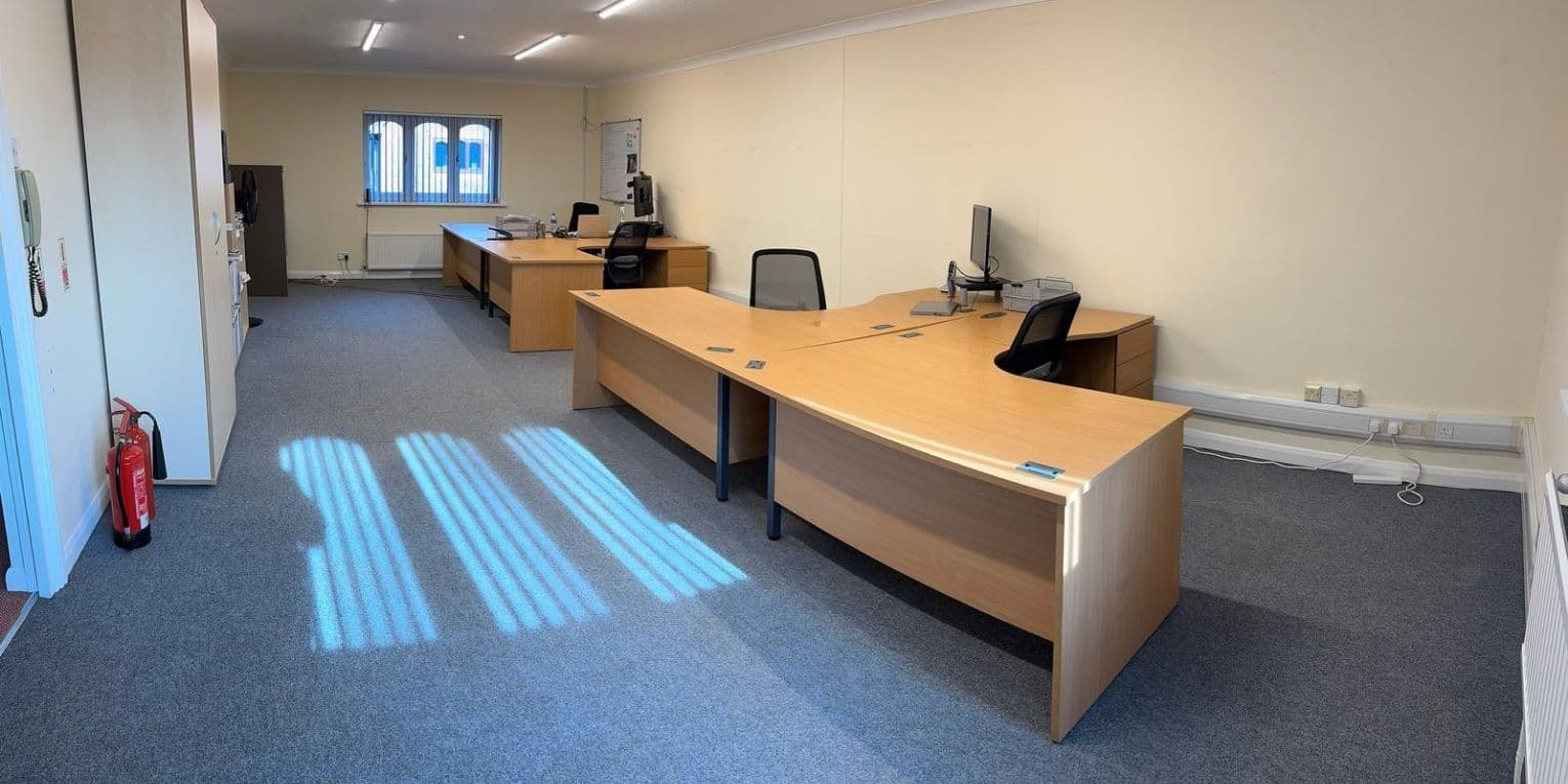 Self Contained Office For Sale or To Let in Horsham, West Sussex 2