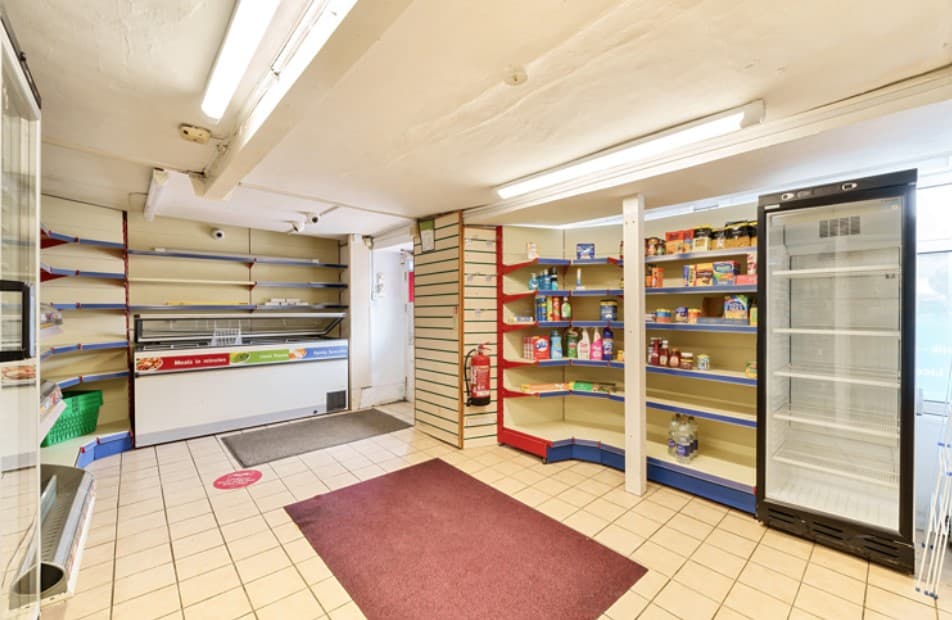 Village shop for sale in Landkey 3