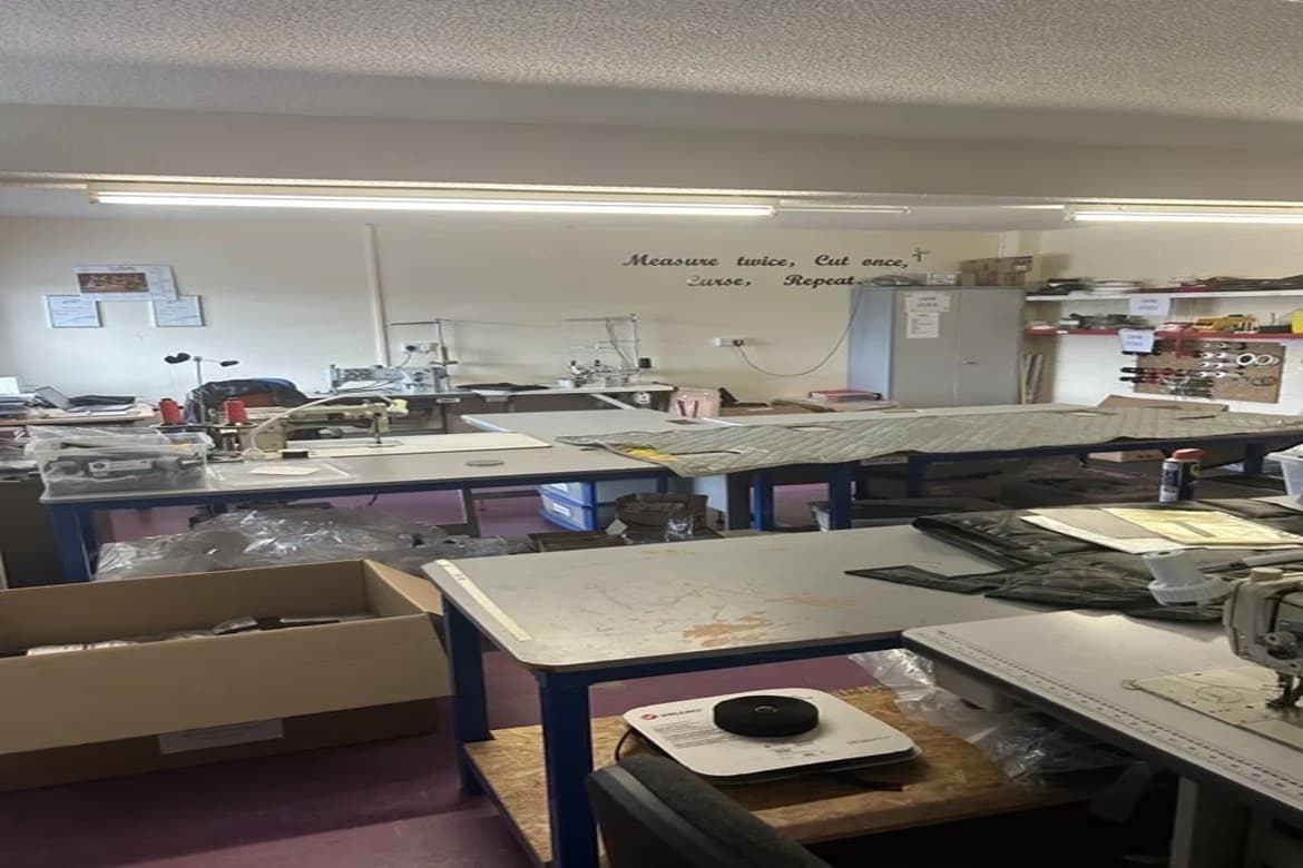Office and workshop for sale in Somerton 4