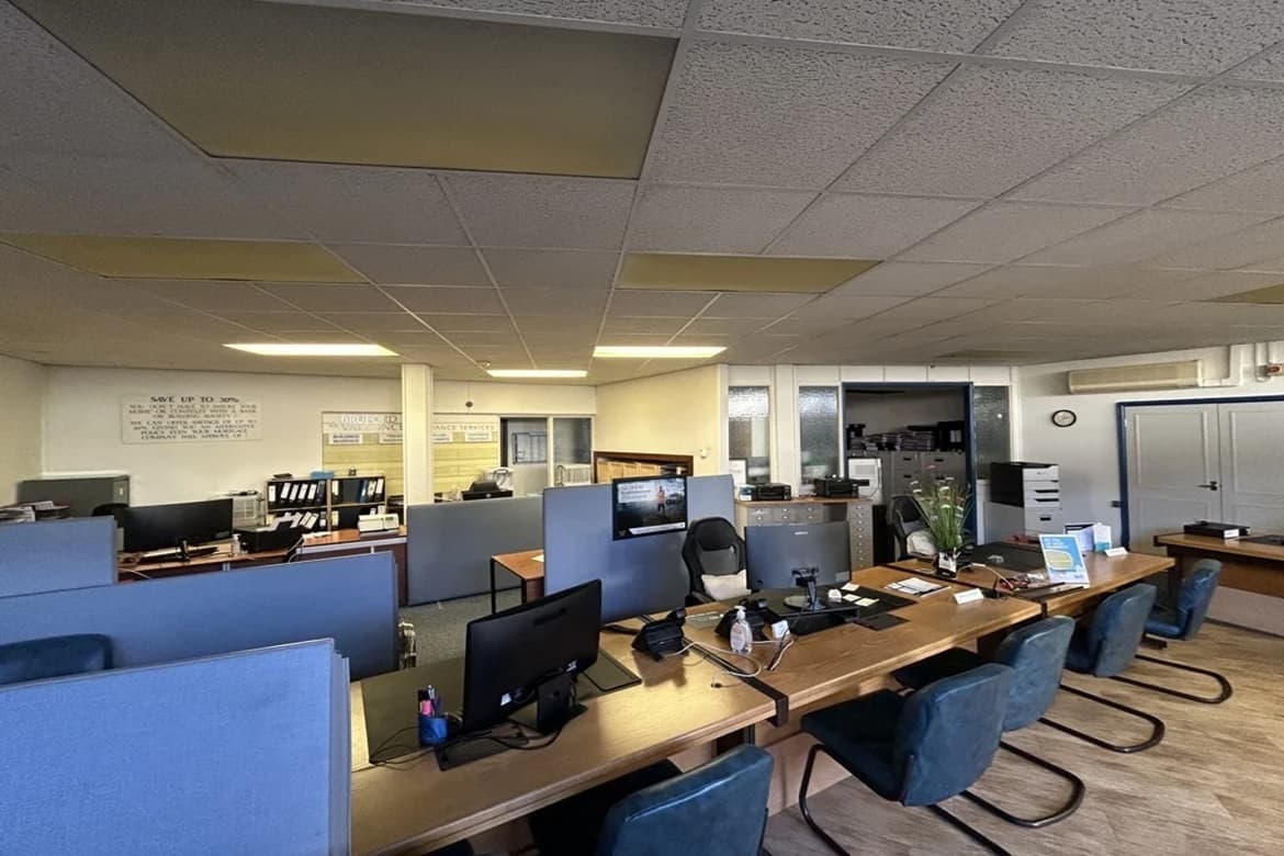 Commercial Building For Sale in Taunton, Somerset, TA1 4