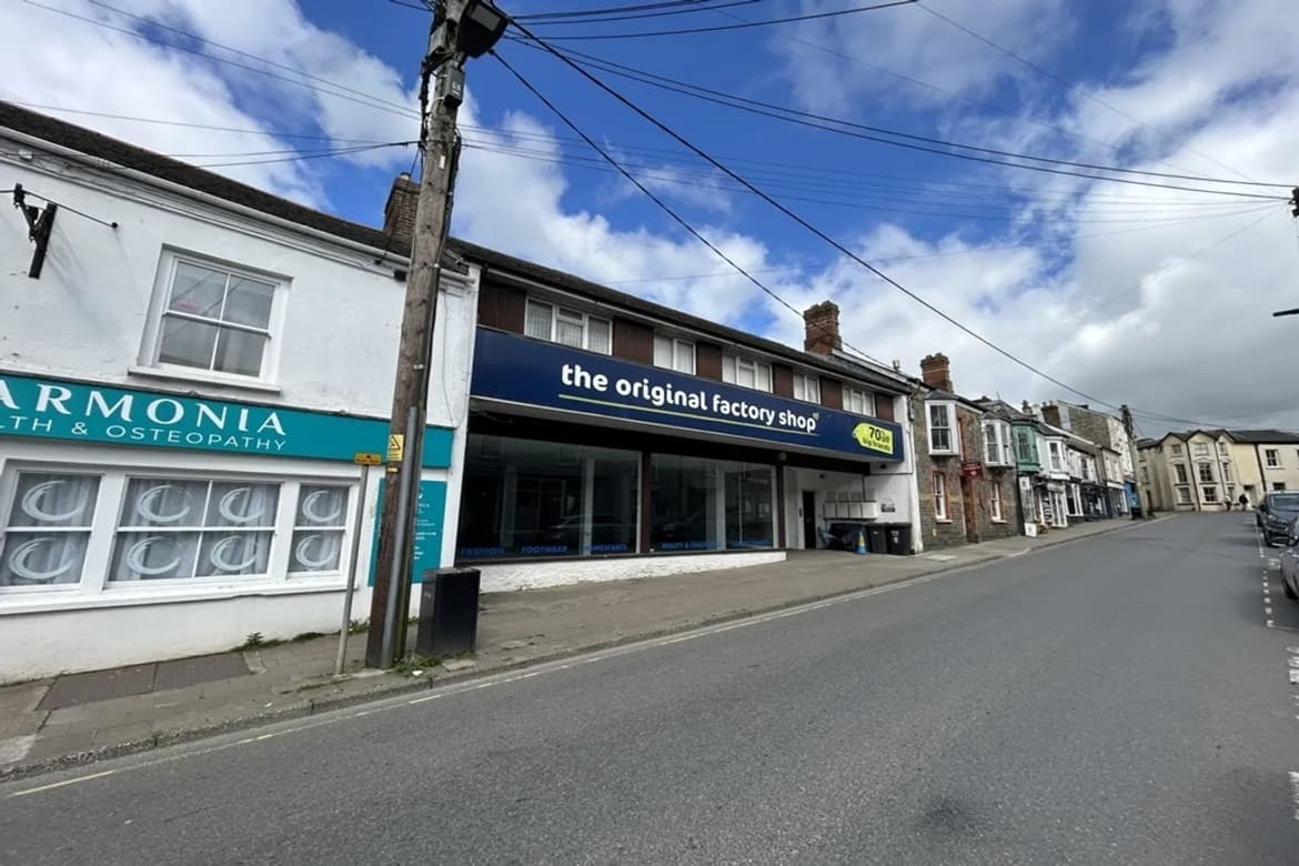 Ground Floor Retail Unit For Sale or To Let in South Molton, Devon 2
