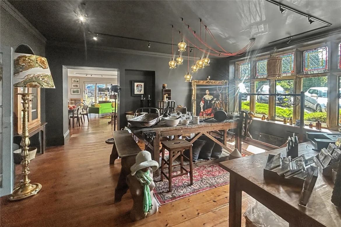 Commercial and Residential Property For Sale in Dulverton 3