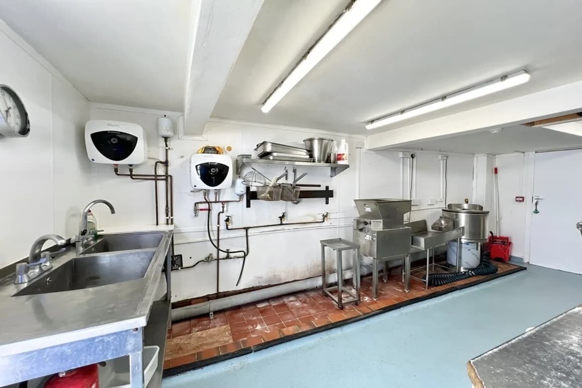 Takeaway Premises with Flat For Sale in Minehead, Somerset 2