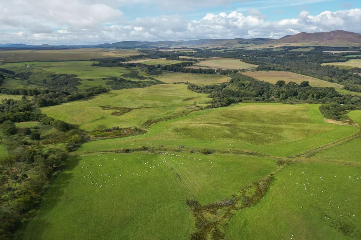 Farm with Land for Sale in Penicuik, Midlothian 2