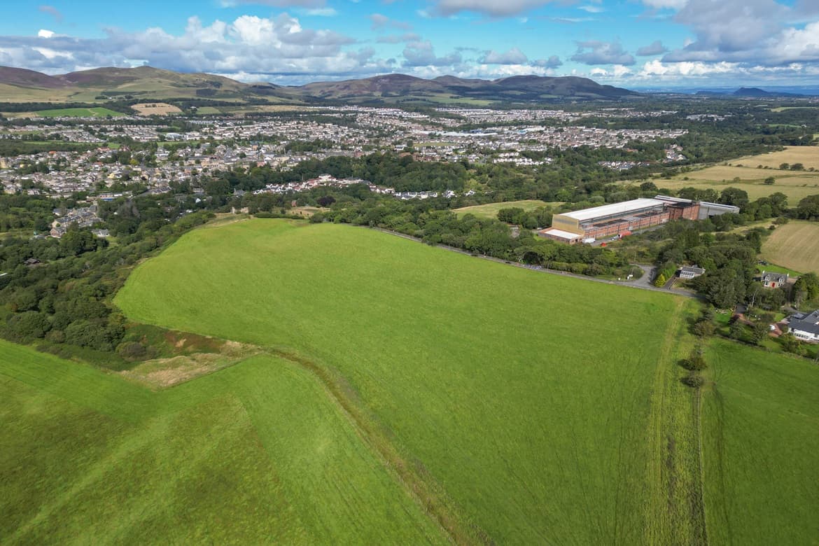Farm with Land for Sale in Penicuik, Midlothian 3