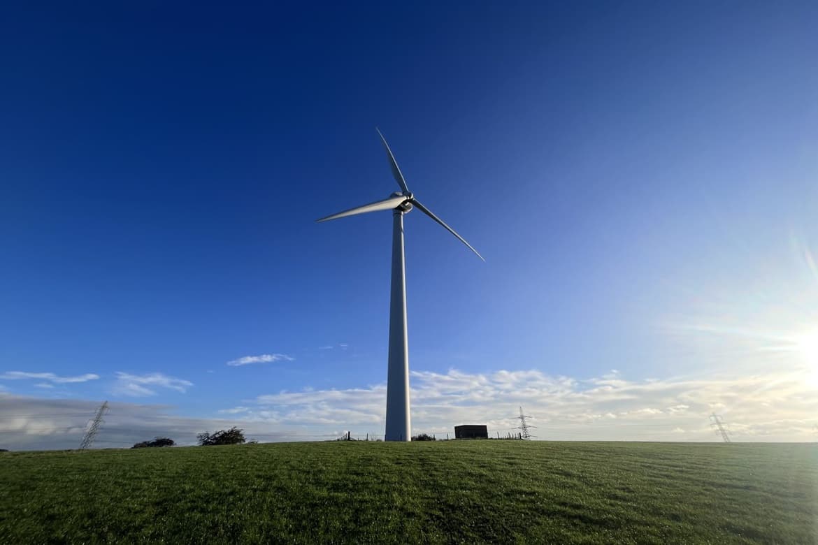 Strategically Located 500kw Wind Turbine For Sale in Hamilton 2