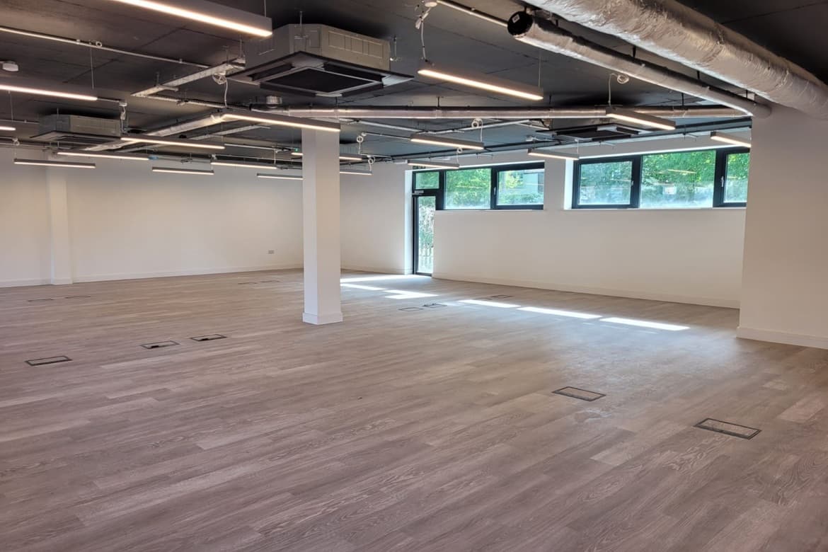 Commercial Property For Sale in Kew 2