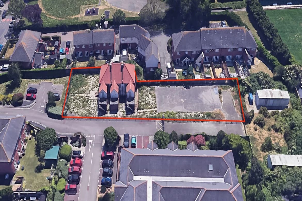 Two-storey Building With Substantial Land For Sale in Folkestone 1