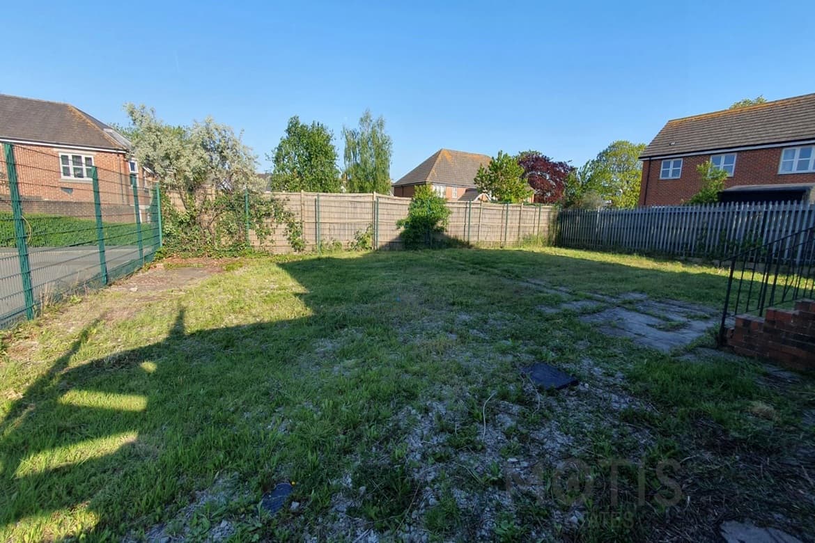 Two-storey Building With Substantial Land For Sale in Folkestone 3