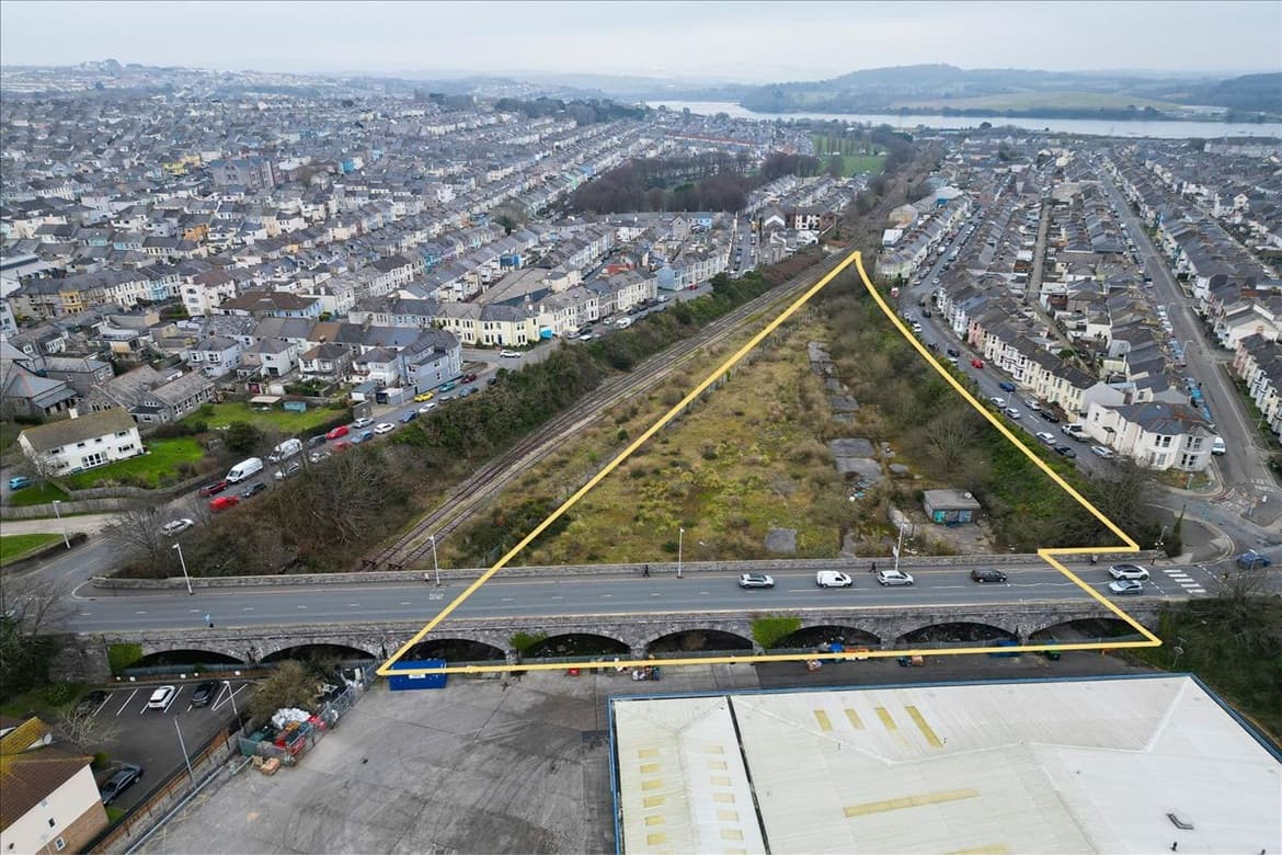 Land with Development Opportunity For Sale in Plymouth, PL4 1
